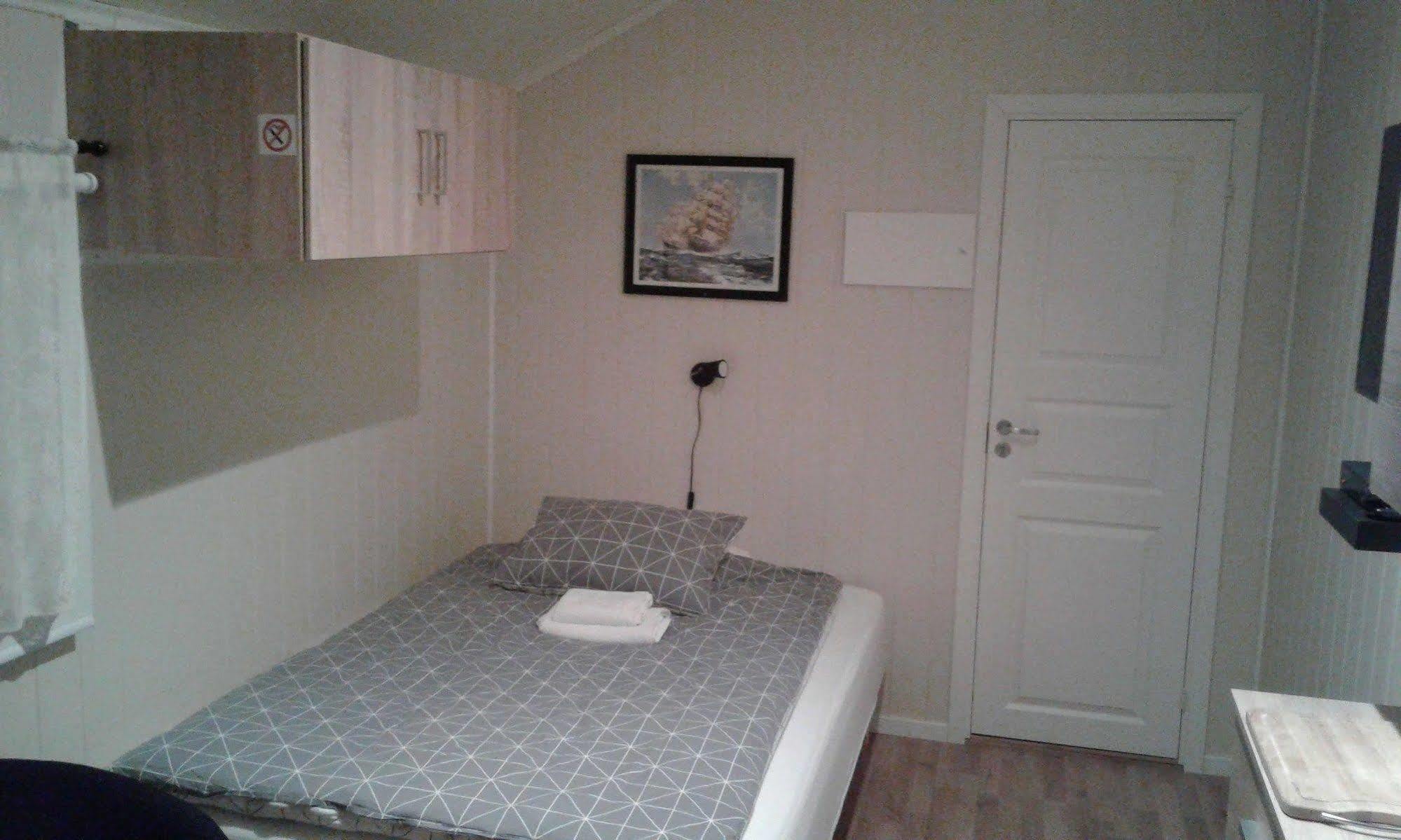 Furoy Hotel Apartments And Boating Sorreisa Екстериор снимка